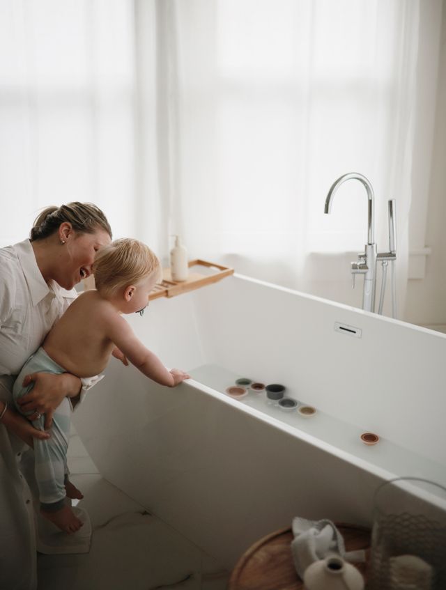 Safe Bath Time: Choosing Non-Toxic Baby Bath Products